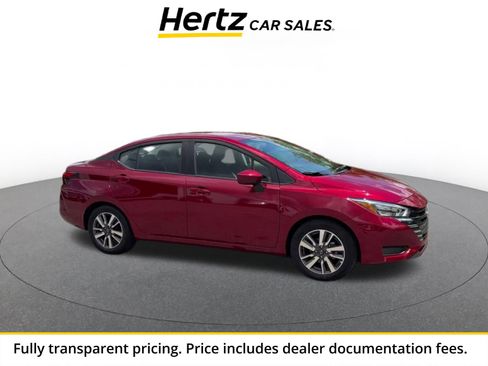 Used 2025 Nissan Versa SV FWD image 1