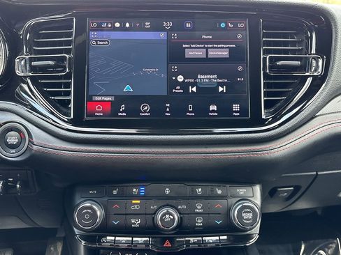 Used 2023 Dodge Durango GT image 22