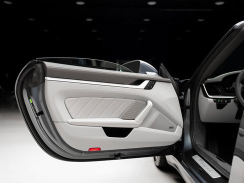 Used 2026 Porsche 911 Targa 4S image 61