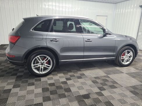 Used 2017 Audi Q5 2.0T Premium Plus w/ Technology Package AWD/4WD image 12