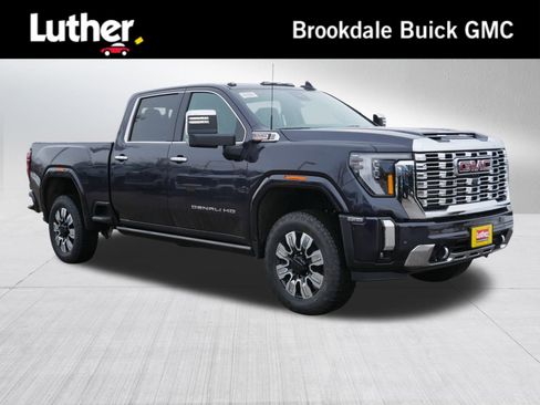 New 2026 GMC Sierra 3500 Denali w/ Denali Reserve Package image 1
