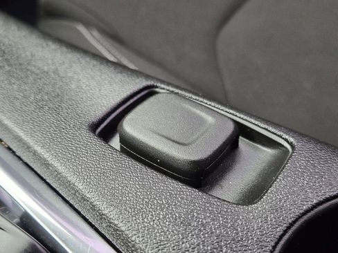 Used 2021 Chevrolet Camaro LT w/ RS Package RWD image 22