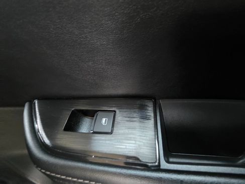 Used 2024 Nissan Rogue SV AWD/4WD image 14
