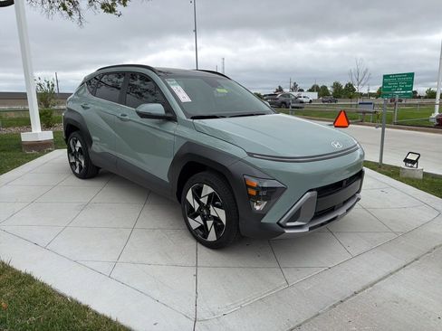 New 2026 Hyundai Kona Limited FWD image 7