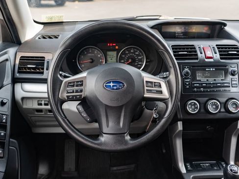 Used 2014 Subaru Forester 2.5i Premium w/ Popular Package #2 AWD/4WD image 15