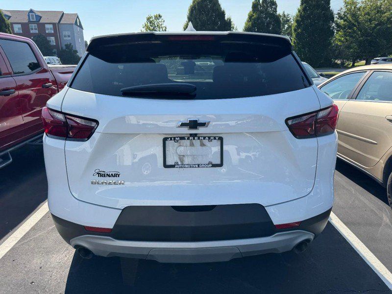 Used 2020 Chevrolet Blazer LT w/ LPO, Black Grille Bar Package FWD image 3