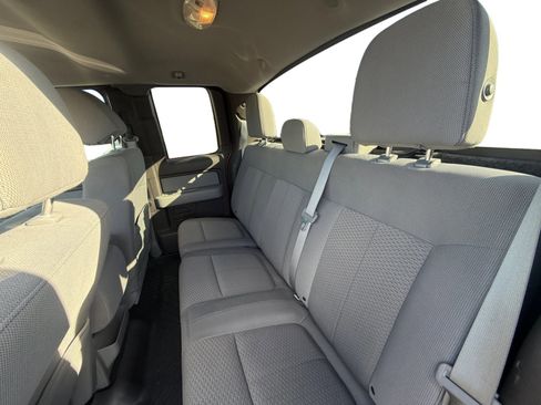 Used 2014 Ford F150 XLT w/ XLT Chrome Package image 16