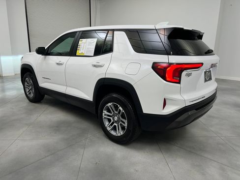 Used 2025 GMC Terrain Elevation AWD/4WD image 5