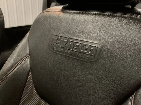 Used 2016 Jeep Wrangler Sahara image 37