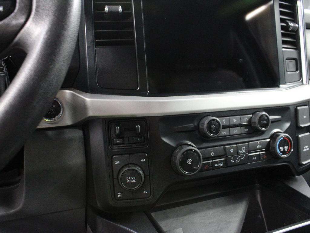 Used 2023 Ford F250 XLT w/ Black Appearance Package AWD/4WD image 68