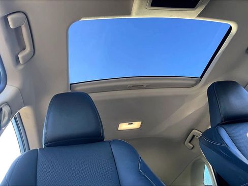 Used 2015 Lexus NX 300h AWD w/ Luxury Package image 14