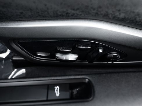 Certified 2020 Porsche 911 Carrera S image 19