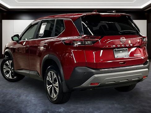 Used 2023 Nissan Rogue SV AWD/4WD image 4