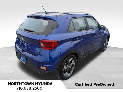 Certified 2023 Hyundai Venue SEL image 11
