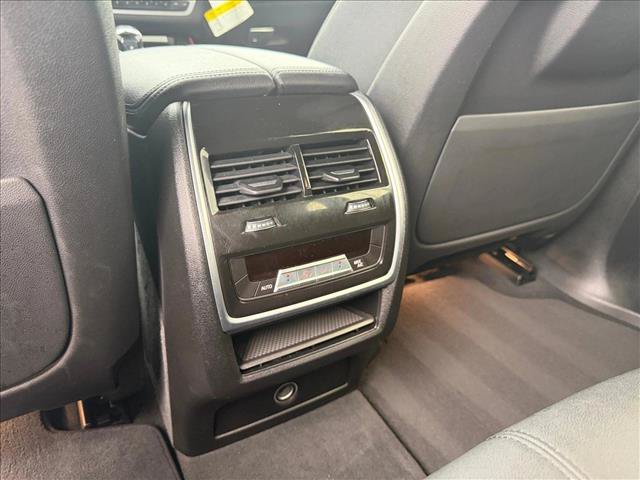 Used 2021 BMW X5 sDrive40i w/ Convenience Package RWD image 18