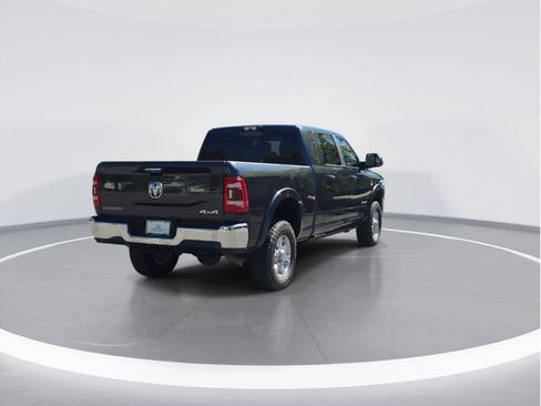 Used 2022 RAM 2500 Laramie AWD/4WD image 9