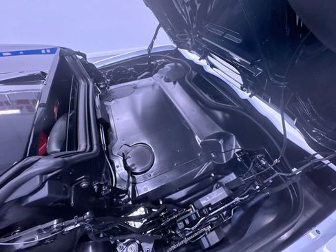 Used 2024 Chevrolet Corvette Stingray Preferred Conv w/ 2LT image 11