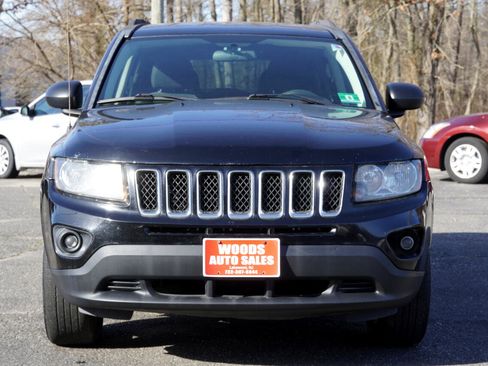 Used 2015 Jeep Compass Sport image 2
