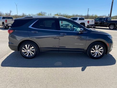 Used 2022 Chevrolet Equinox Premier image 7