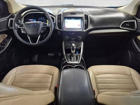 Used 2017 Ford Edge SEL w/ Equipment Group 201A AWD/4WD image 20