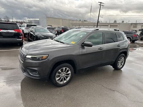 Used 2019 Jeep Cherokee Latitude Plus image 15