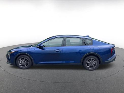 Used 2025 Kia K4 FWD image 8