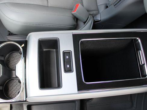 Used 2021 Lincoln Aviator Reserve w/ Equipment Group 201A image 20