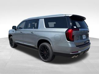 New 2026 GMC Yukon XL Denali w/ Sun & Power Step Package AWD/4WD video 3