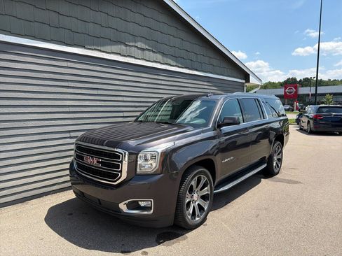 Used 2017 GMC Yukon XL SLE w/ Convenience Package AWD/4WD image 19