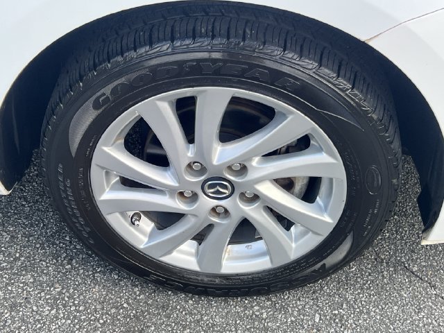 Used 2013 MAZDA MAZDA3 i Touring FWD image 14