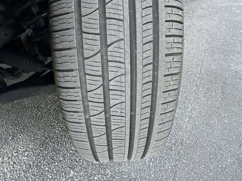 Certified 2024 Ford Expedition Max Limited AWD/4WD image 11