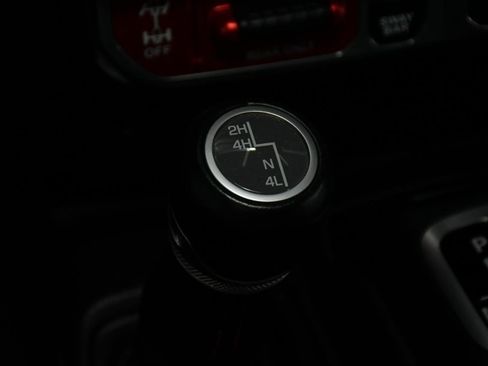 Used 2020 Jeep Gladiator Rubicon AWD/4WD image 31