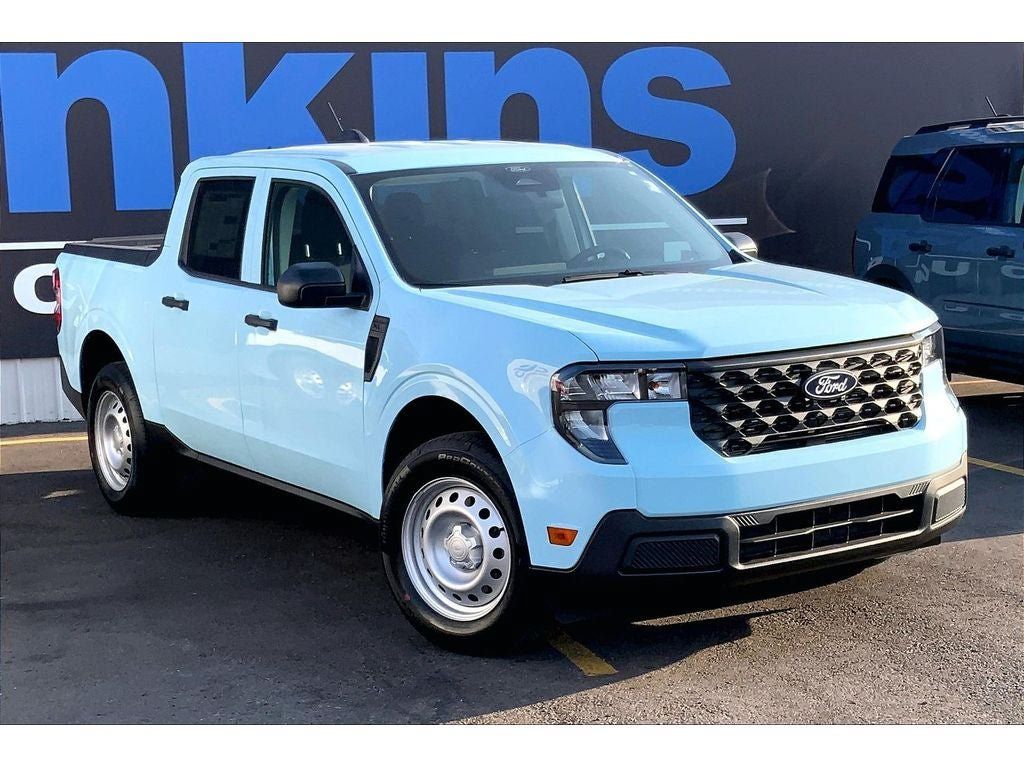 New 2026 Ford Maverick XL w/ Equipment Group 101A AWD/4WD image 2