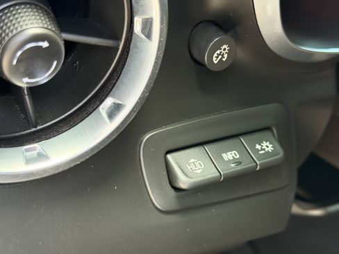 Used 2017 Chevrolet Camaro SS RWD image 30