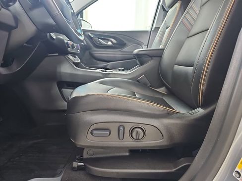 Used 2023 GMC Terrain AT4 w/ LPO, Floor Liner Package AWD/4WD image 34