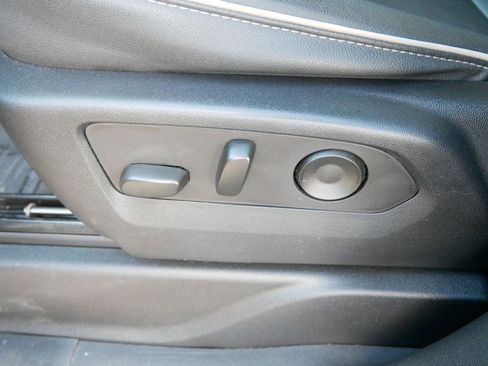 Used 2023 Chevrolet Tahoe Premier image 15