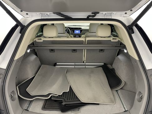 Used 2021 Cadillac XT5 Premium Luxury image 19