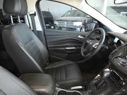 Used 2014 Ford Escape Titanium w/ Equipment Group 401A FWD image 29