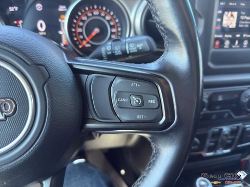 Used 2020 Jeep Wrangler Unlimited Sport S image 24