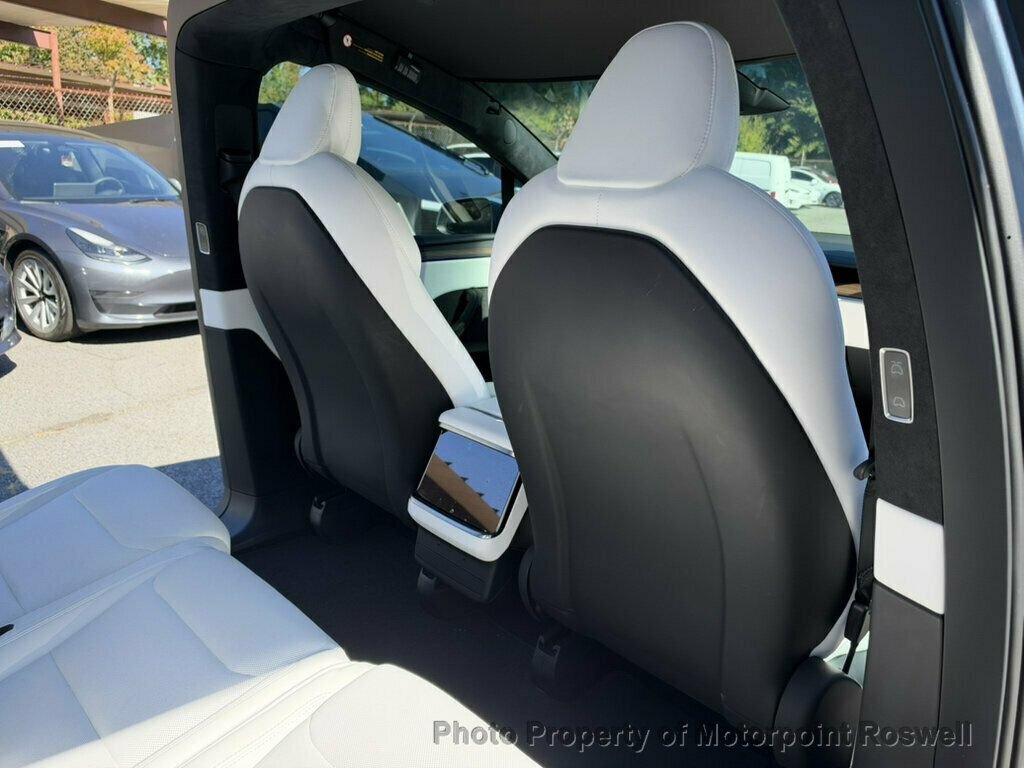 Used 2026 Tesla Model X AWD/4WD image 38