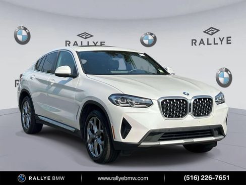 Used 2023 BMW X4 xDrive30i w/ Parking Assistance Package AWD/4WD image 1