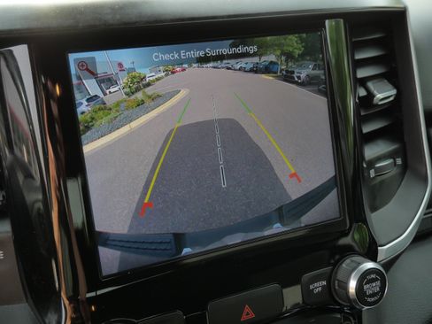 Used 2022 RAM 1500 Big Horn AWD/4WD image 32