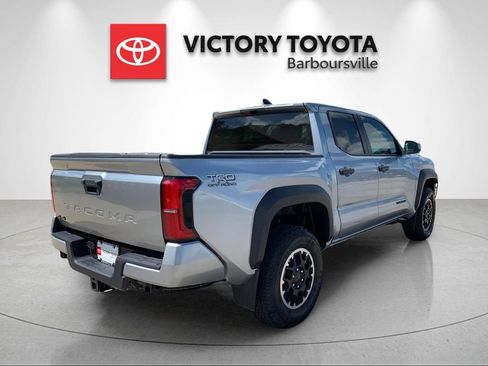 Used 2024 Toyota Tacoma TRD Off-Road AWD/4WD image 7