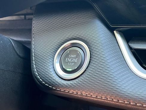 Used 2025 Chevrolet Equinox LT image 21