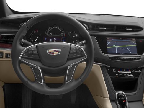 Used 2018 Cadillac XT5 Luxury w/ LPO, Wheel Lock Package image 59