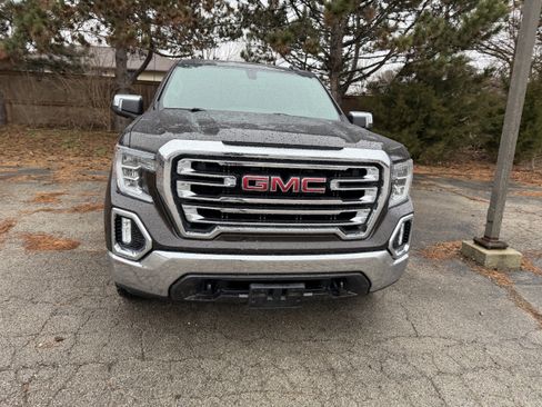 Used 2019 GMC Sierra 1500 SLT w/ SLT Convenience Package image 4