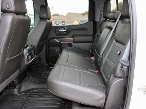 Used 2019 GMC Sierra 1500 Denali w/ Denali Ultimate Package image 10