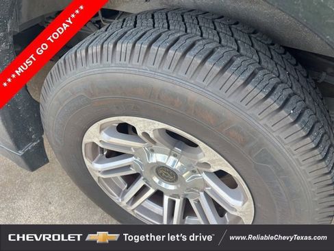 Used 2019 Chevrolet Express 2500 Work Van image 16