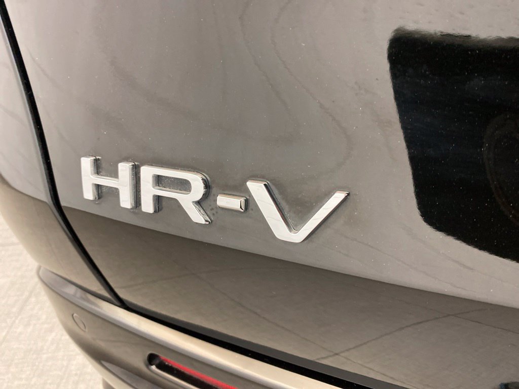 Used 2023 Honda HR-V EX-L image 10