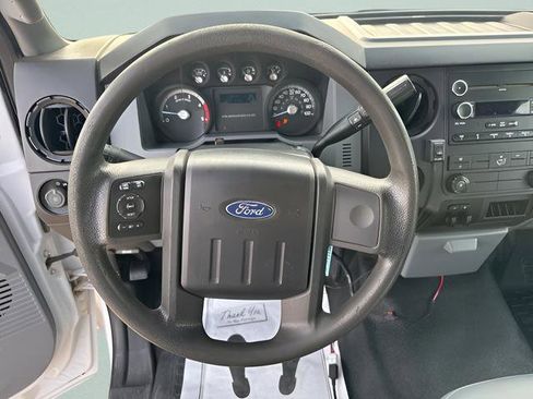 Used 2011 Ford F350 XL w/ Skid Plate Pkg image 11